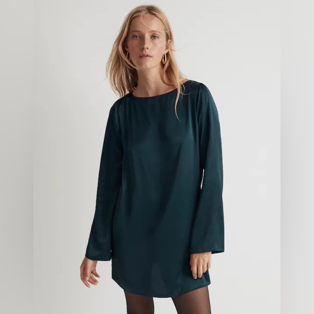 MADEWELL Long Bell Sleeve Satin Shift Dress in Smoky Spruce, Medium